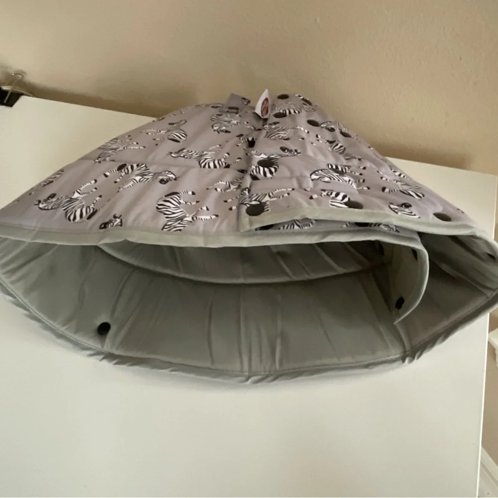 New Soft Comfy Cone Dog Cat Adjustable Collar Size: S, XS